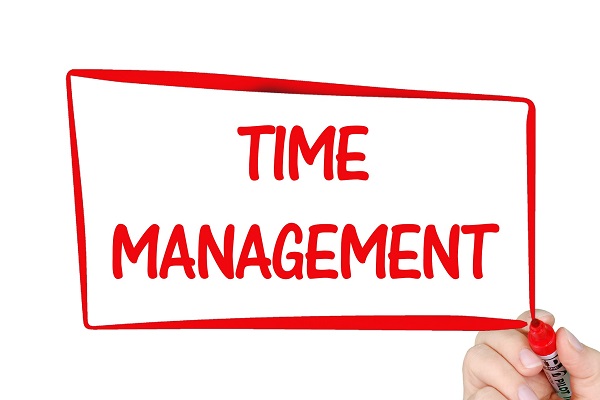 Top 10 time-management tips for retail managers 
